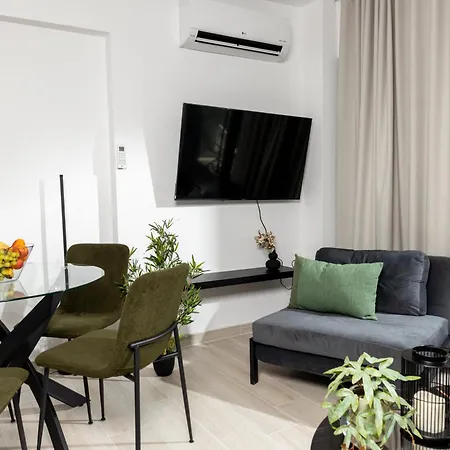 Velvet Luxury In The Center By Binobi! * Thessaloniki